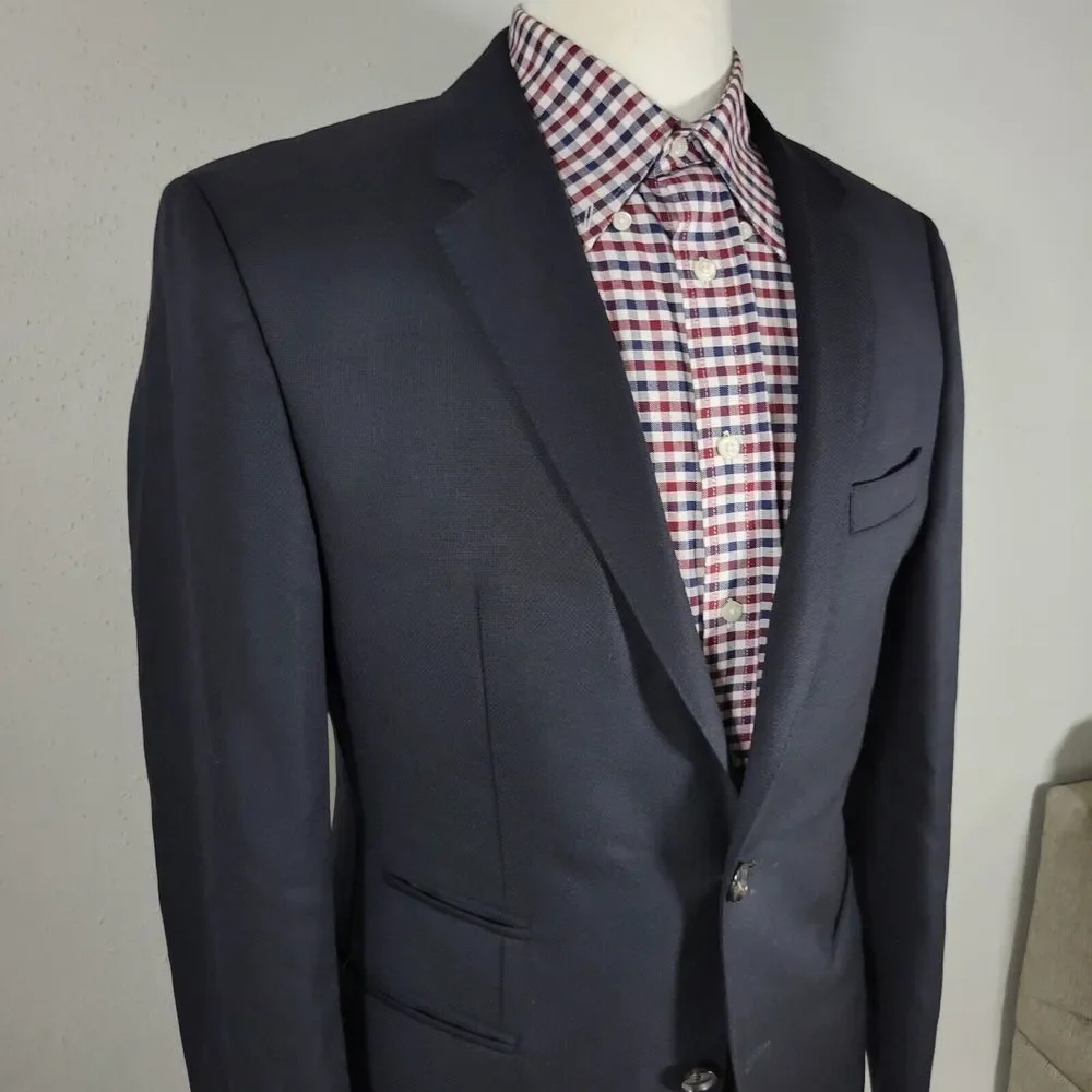 Hugo Boss Men's Sport Coat Blazer Two Button Solid Black SHK SKIN Wool Size 40R‎